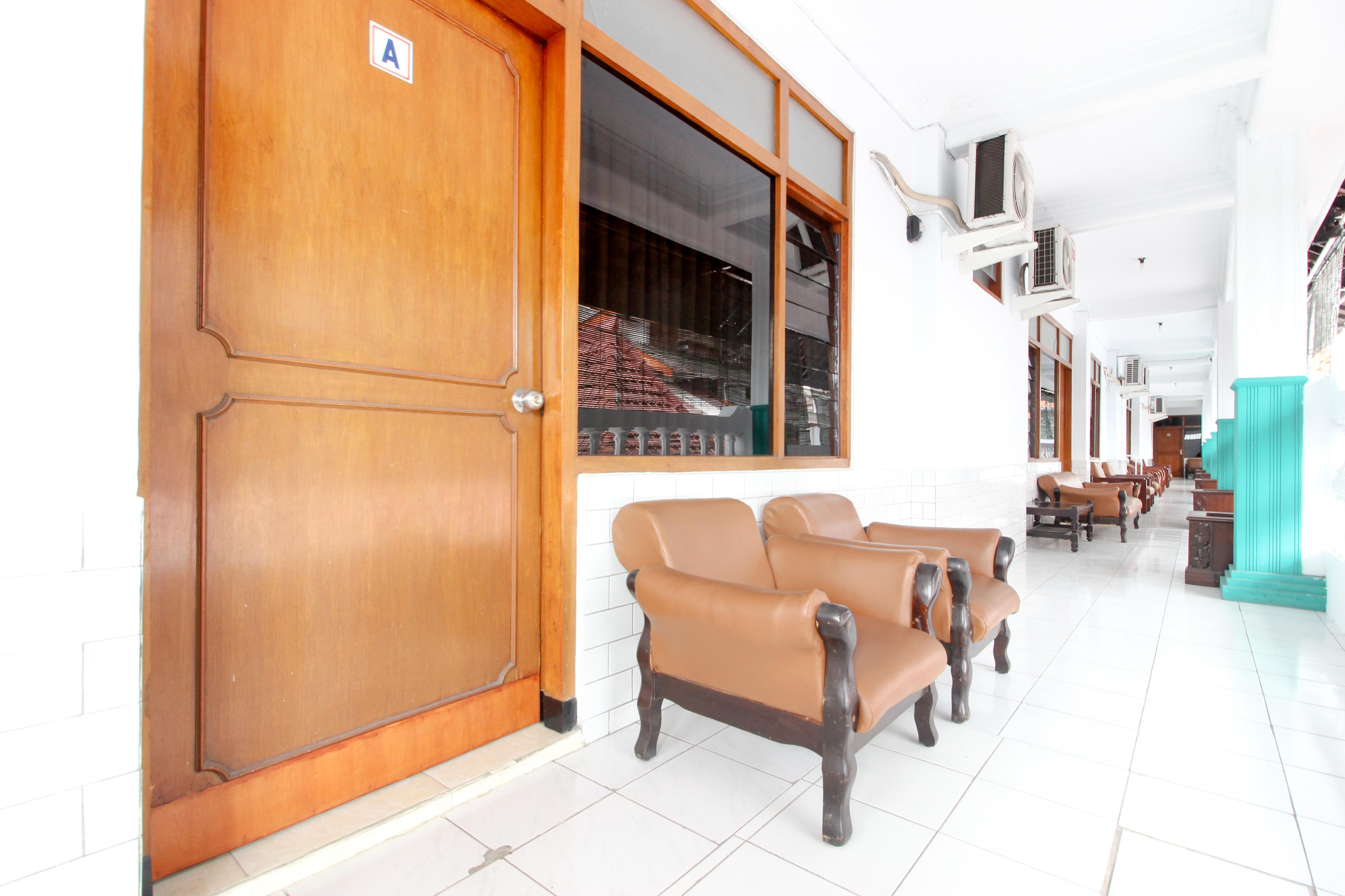 Guest house Reddoorz Near Alun Alun Selatan Yogyakarta